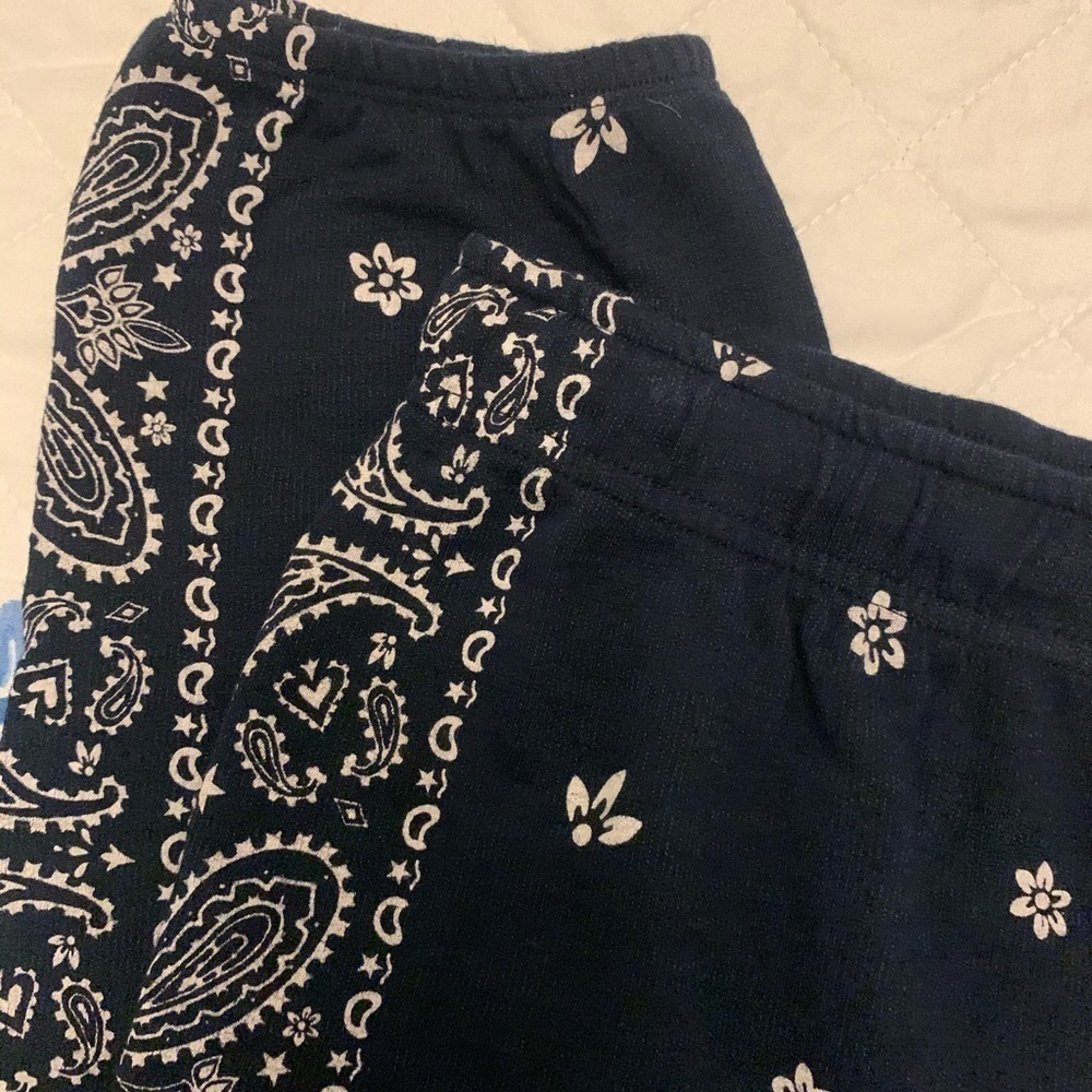 Monrow Bandana Raglan Pullover & Joggers Set: Inca - Picture 15 of 15